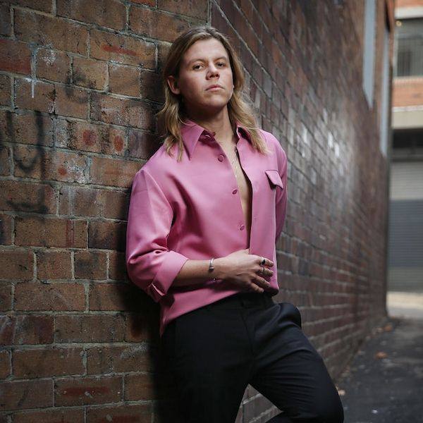 Conrad Sewell - Healing Hands.flac